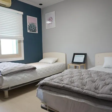 Airport Guesthouse